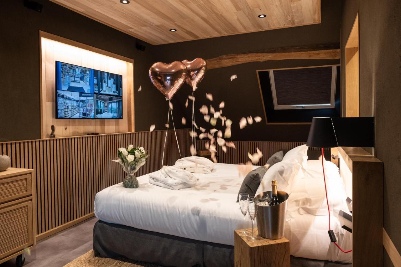 Le Domaine Des Pres Verts Suites & Chambres Avec Jacuzzi Privatif Jouey ภายนอก รูปภาพ