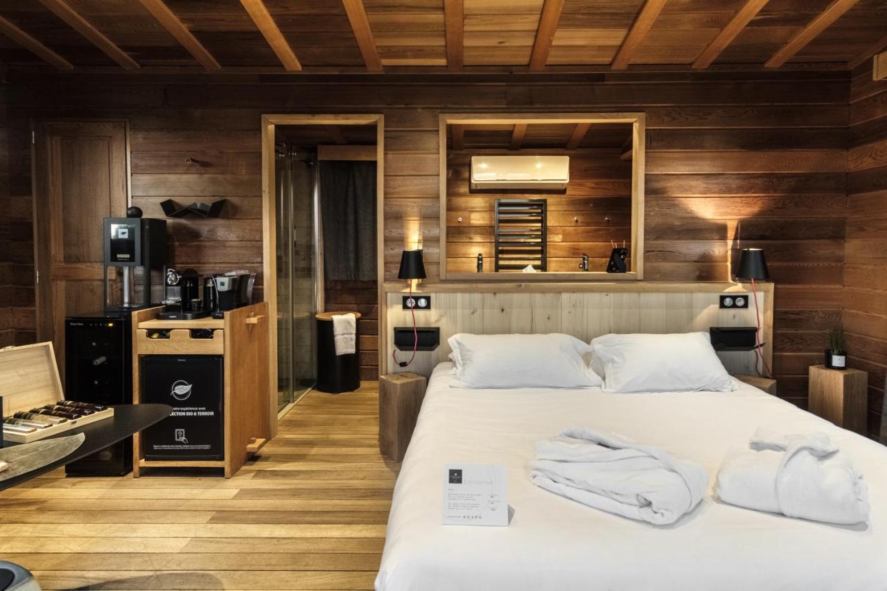 Le Domaine Des Pres Verts Suites & Chambres Avec Jacuzzi Privatif Jouey ภายนอก รูปภาพ